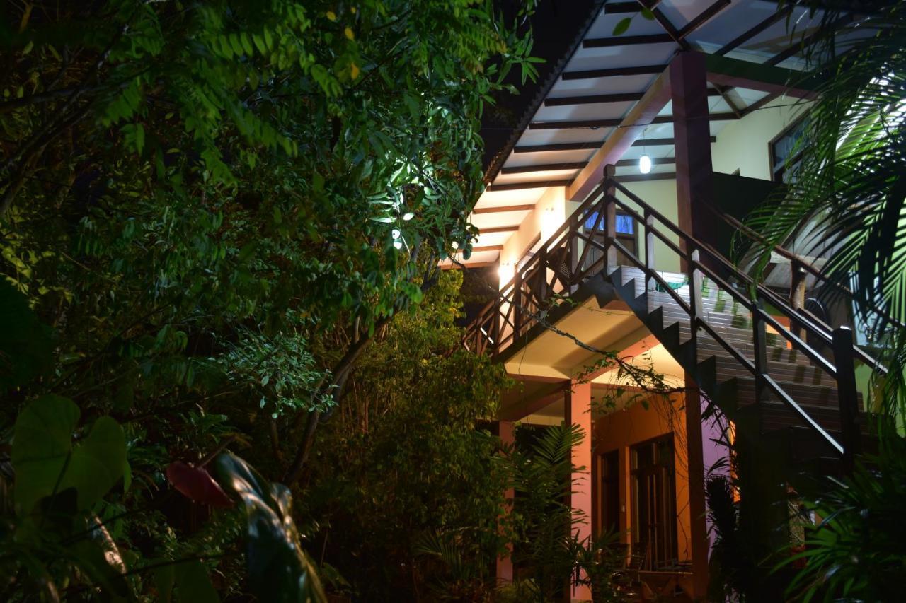Gangadiya Lodge シギリヤ エクステリア 写真